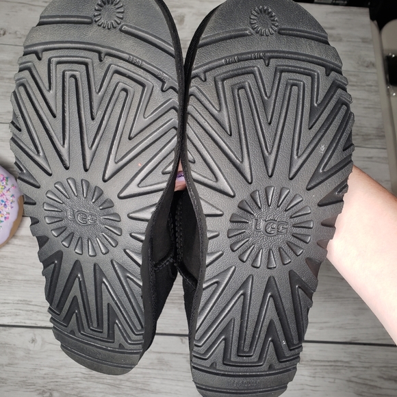 UGG Classic Tall Boots Black Fur Authentic Womens 8 Winter Australia Designer - Picture 9 of 9